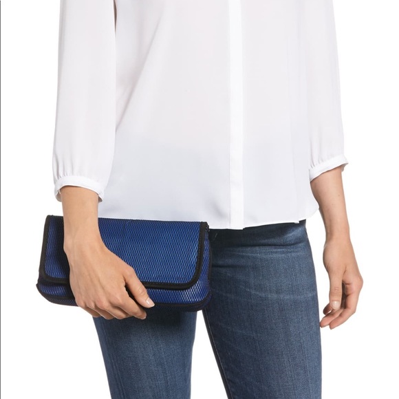 Steve Madden Mesh Clutch Purse with Shoulder Chain 👛 - Picture 3 of 7